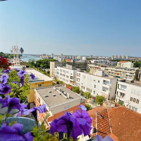 Charming N - Experience Your Way Zadar